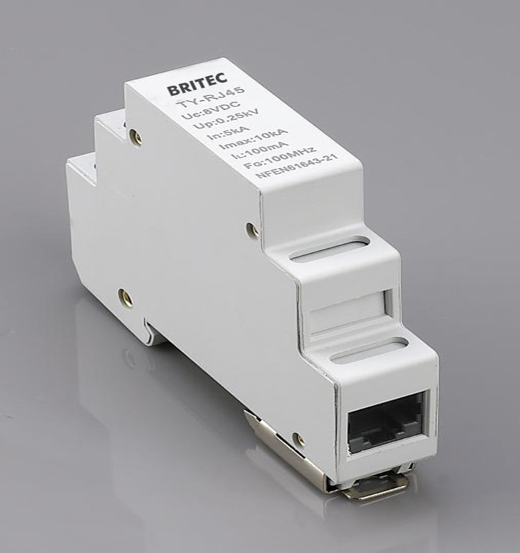 RJ45 এসপিডি ইথারনেট ডেটা সার্জ সুরক্ষা ডিভাইস ডিন রেল টাইপ সার্জ আরাস্টার বজ্রপাত নেটওয়ার্ক